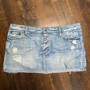 American eagle mini jean skirt